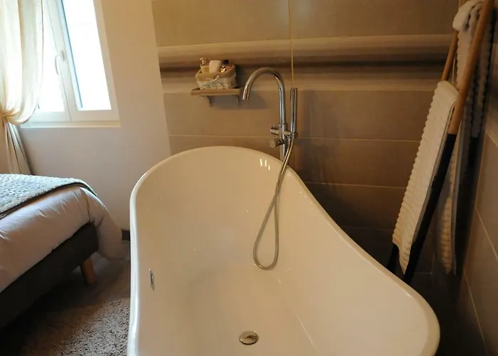 Bed & Breakfast Le Nid De 3*